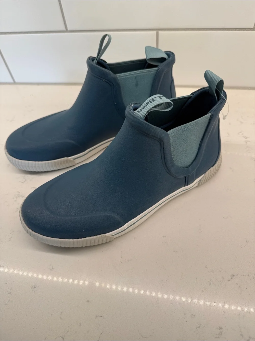 NWOT LL bean wellies Waterproof Chelsea-Style Slip-On Sneakers - Blue sz 8